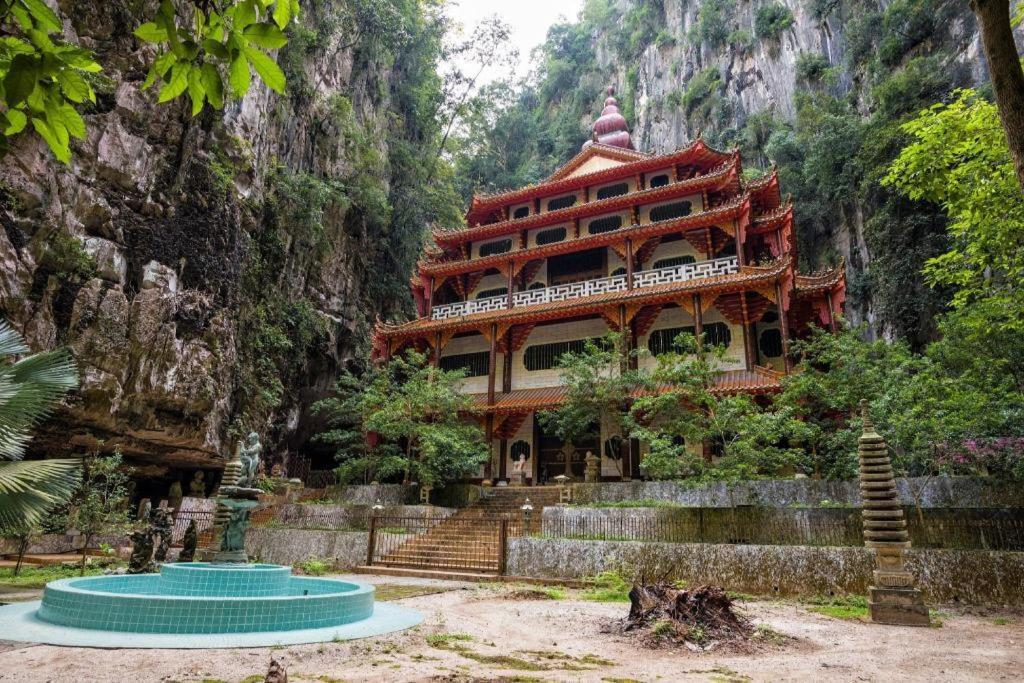 Mornington Hotel Medan Ipoh Exterior photo